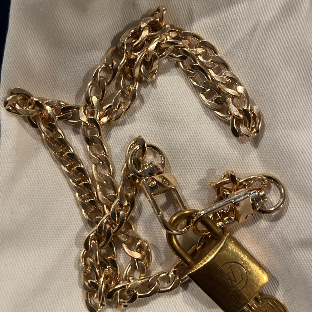 Gold Chain Necklace with Padlock Pendant
